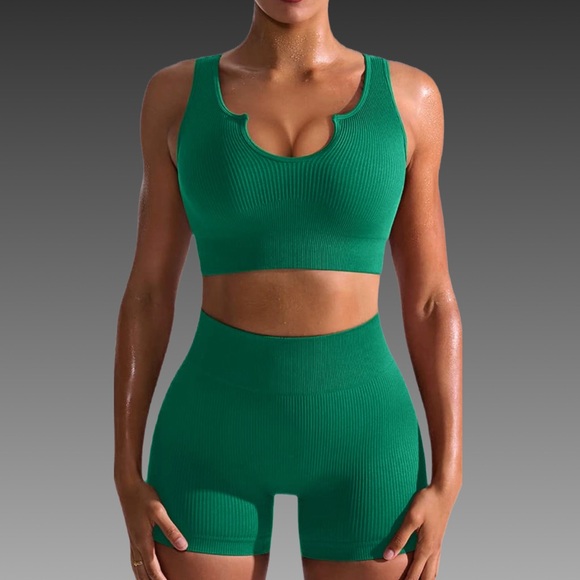 *NWT* 2pc Green Ribbed Yoga Workout Set-Sm - Picture 1 of 6